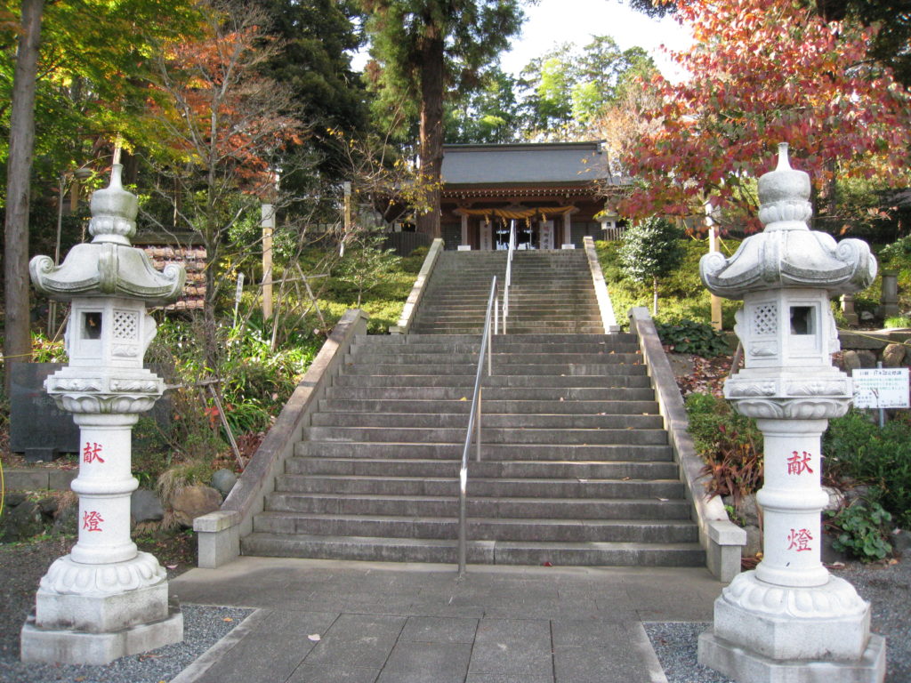 中氷川神社 階段