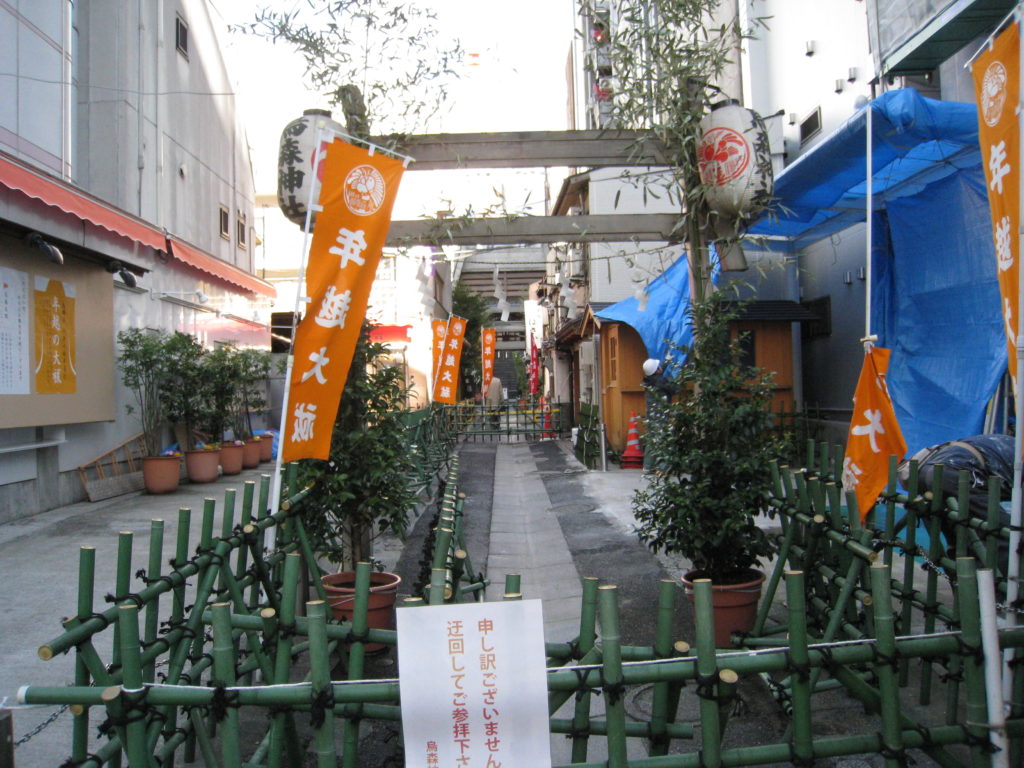 烏森神社 鳥居