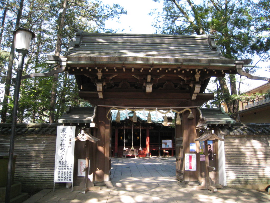 赤坂氷川神社 桜門