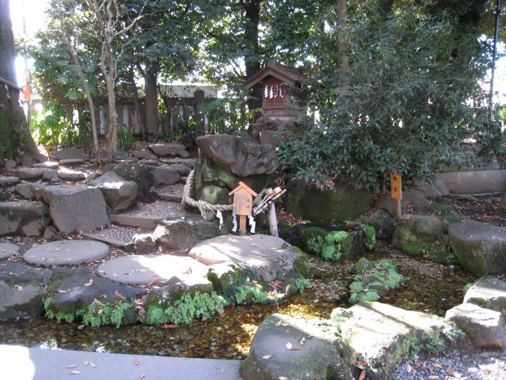 川越氷川神社 戌岩