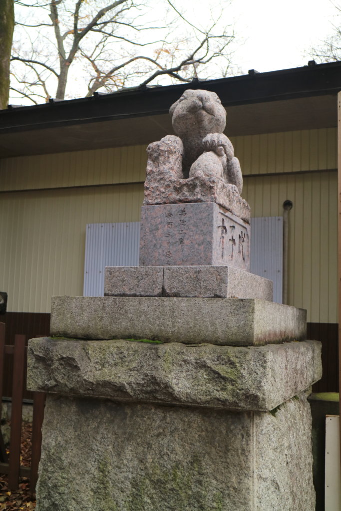 調神社 狛うさぎ