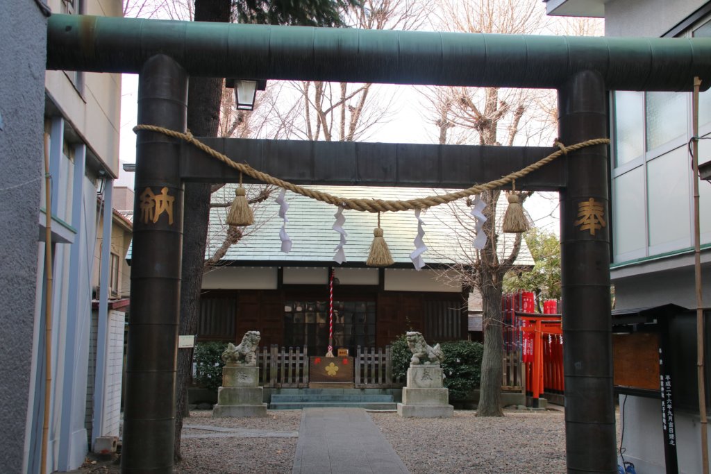 諏訪神社 鳥居