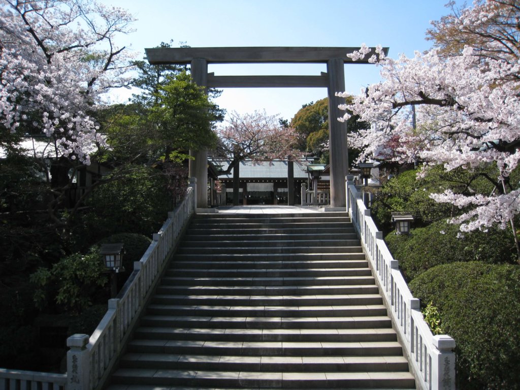 伊勢山皇大神宮 二の鳥居