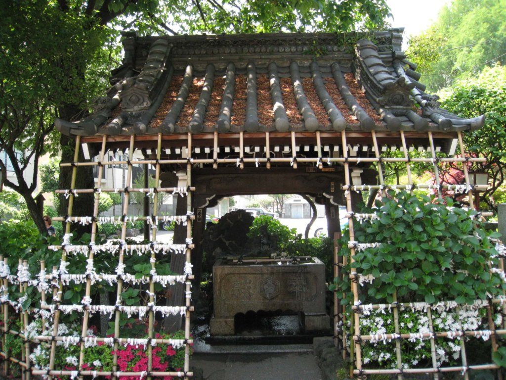 白山神社 手水舎