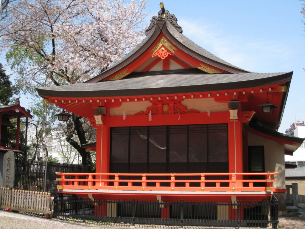 花園神社 神楽殿