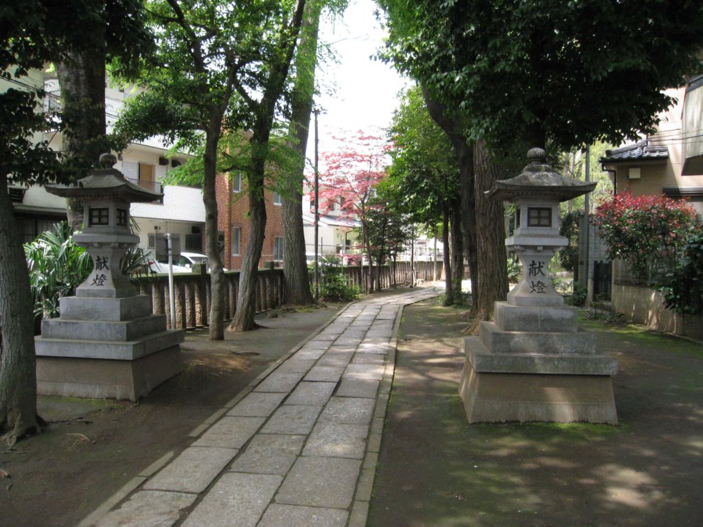 白山神社 参道