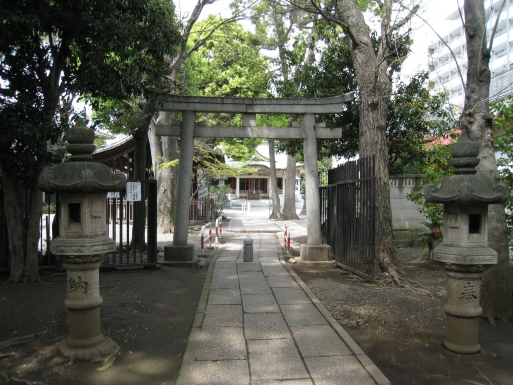 白山神社 鳥居