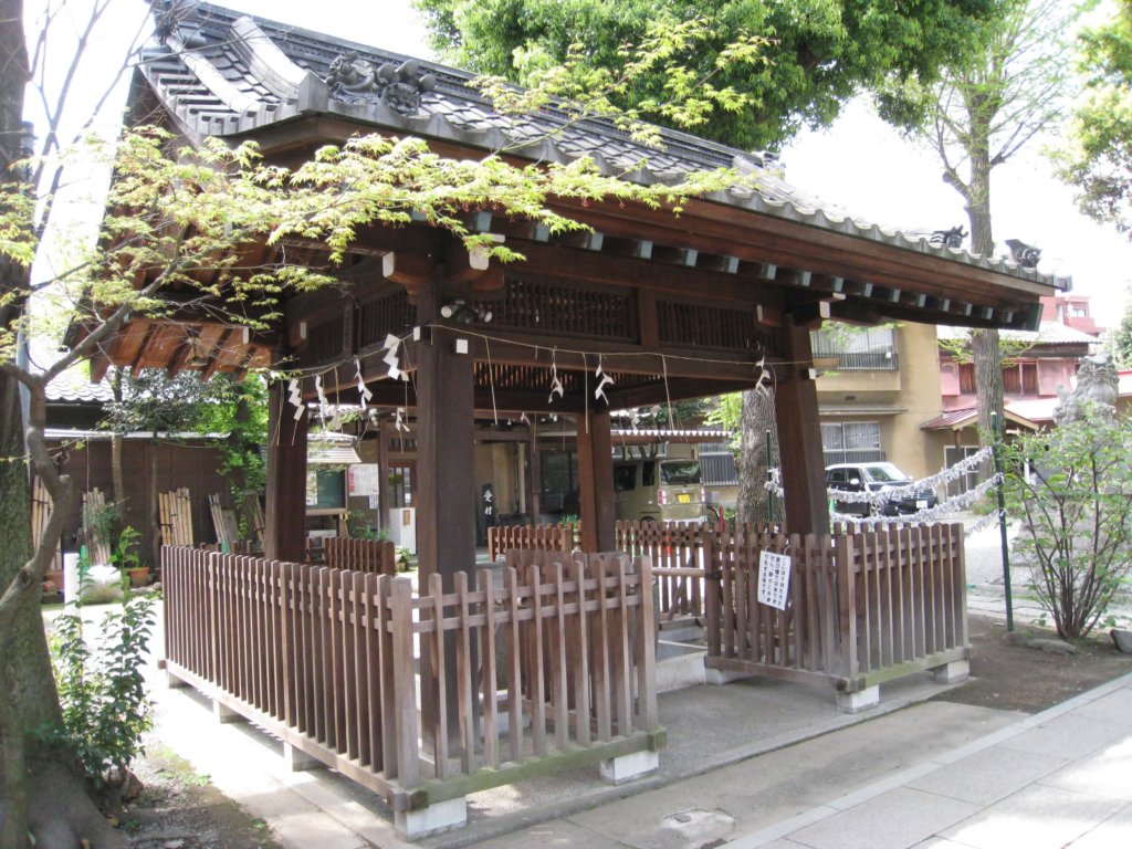 白山神社 手水舎