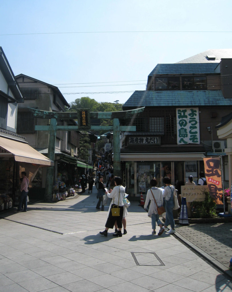 江島神社 青銅の鳥居