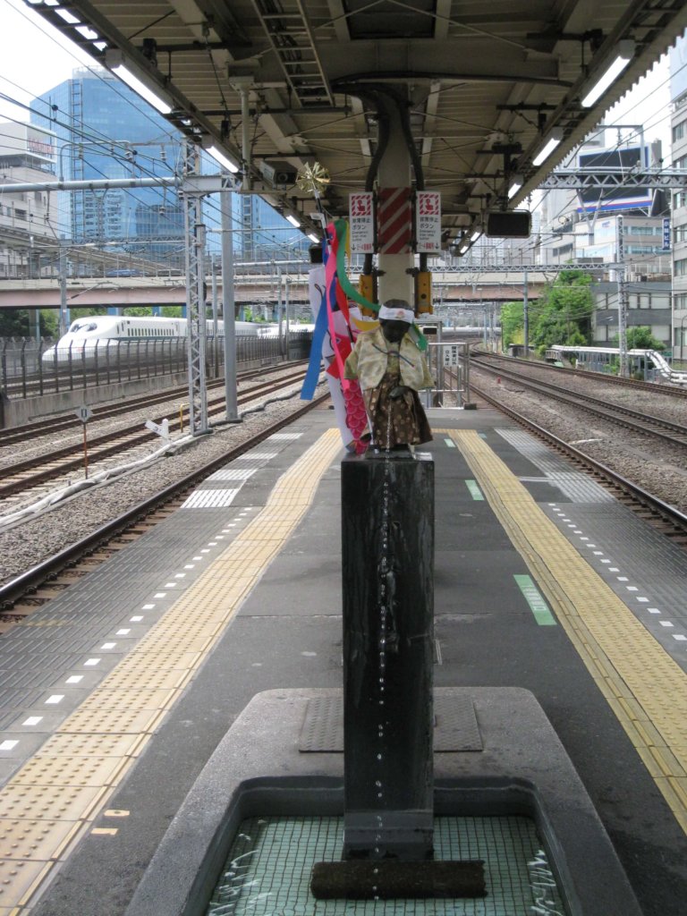 小便小僧　浜松町駅