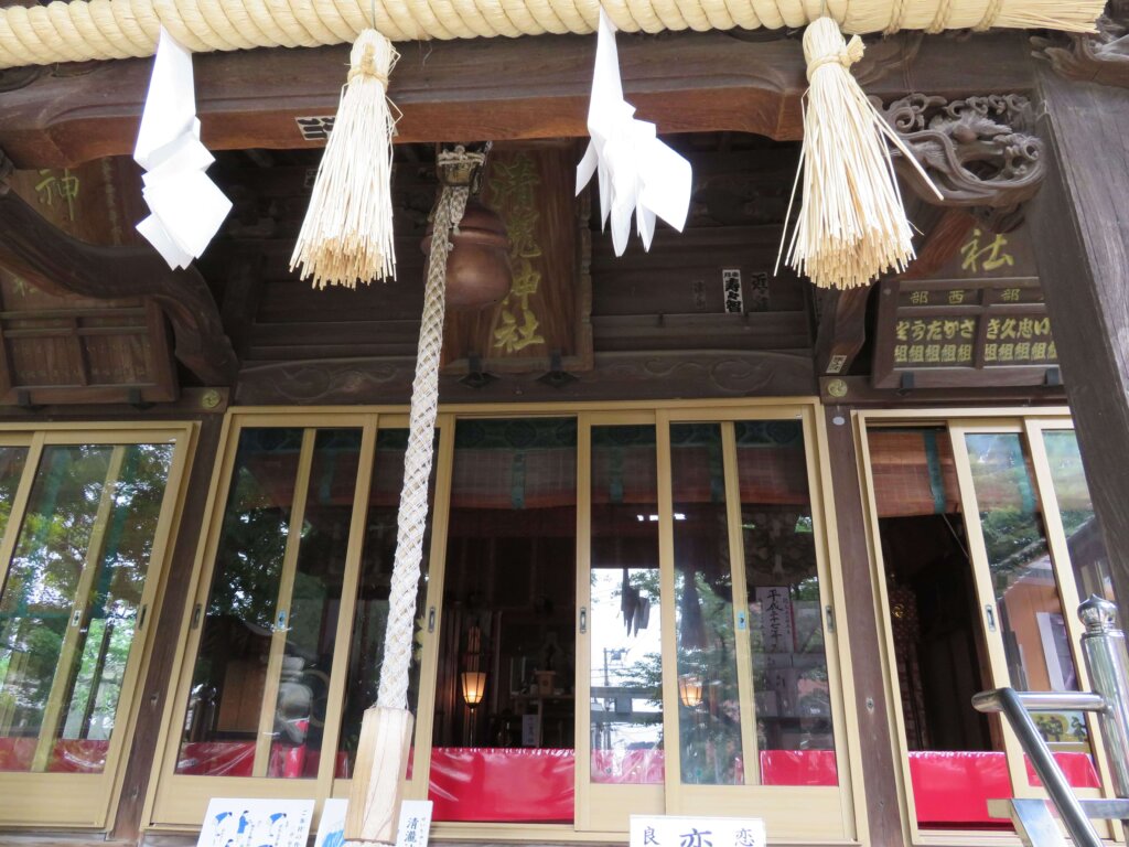 清瀧神社 拝殿