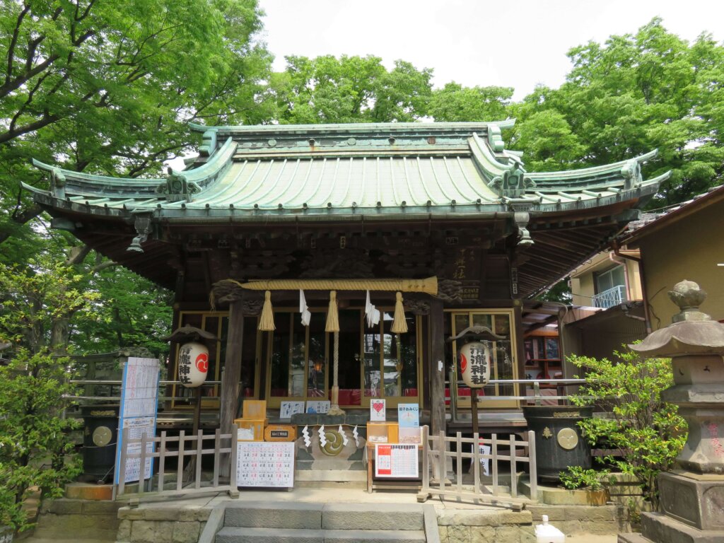清瀧神社 拝殿